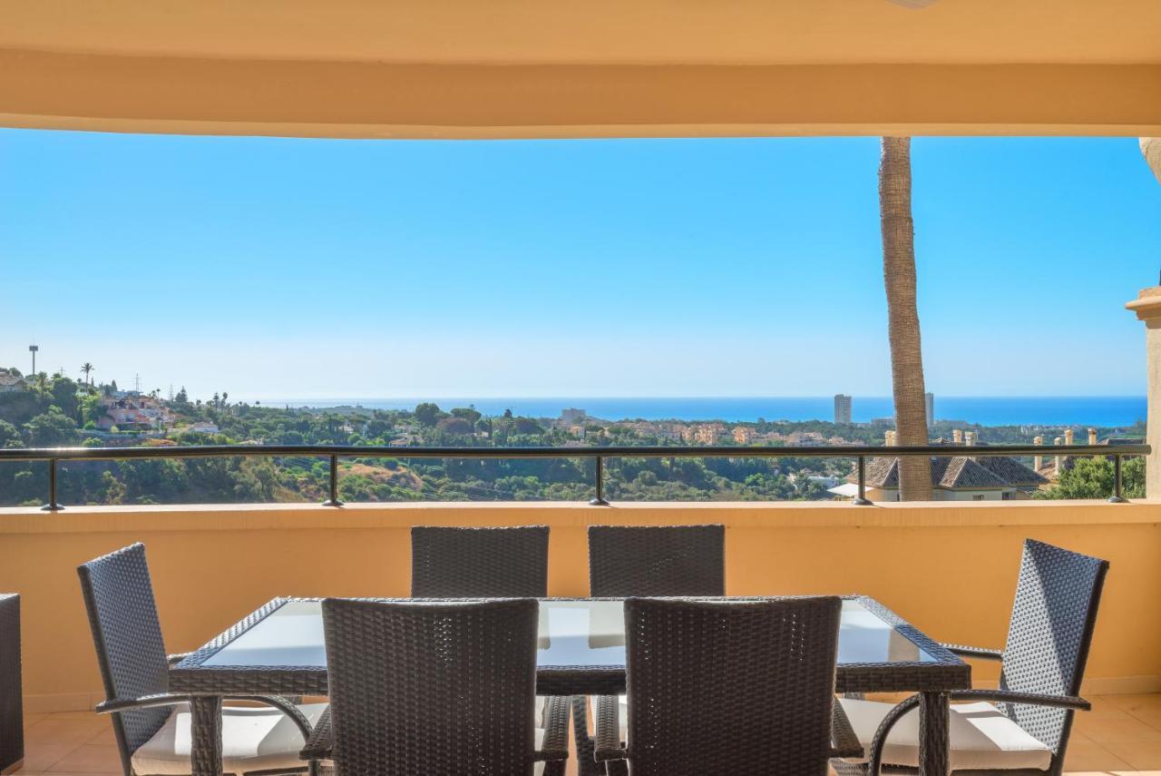 Elveria Hills Excellent Views Apartment
